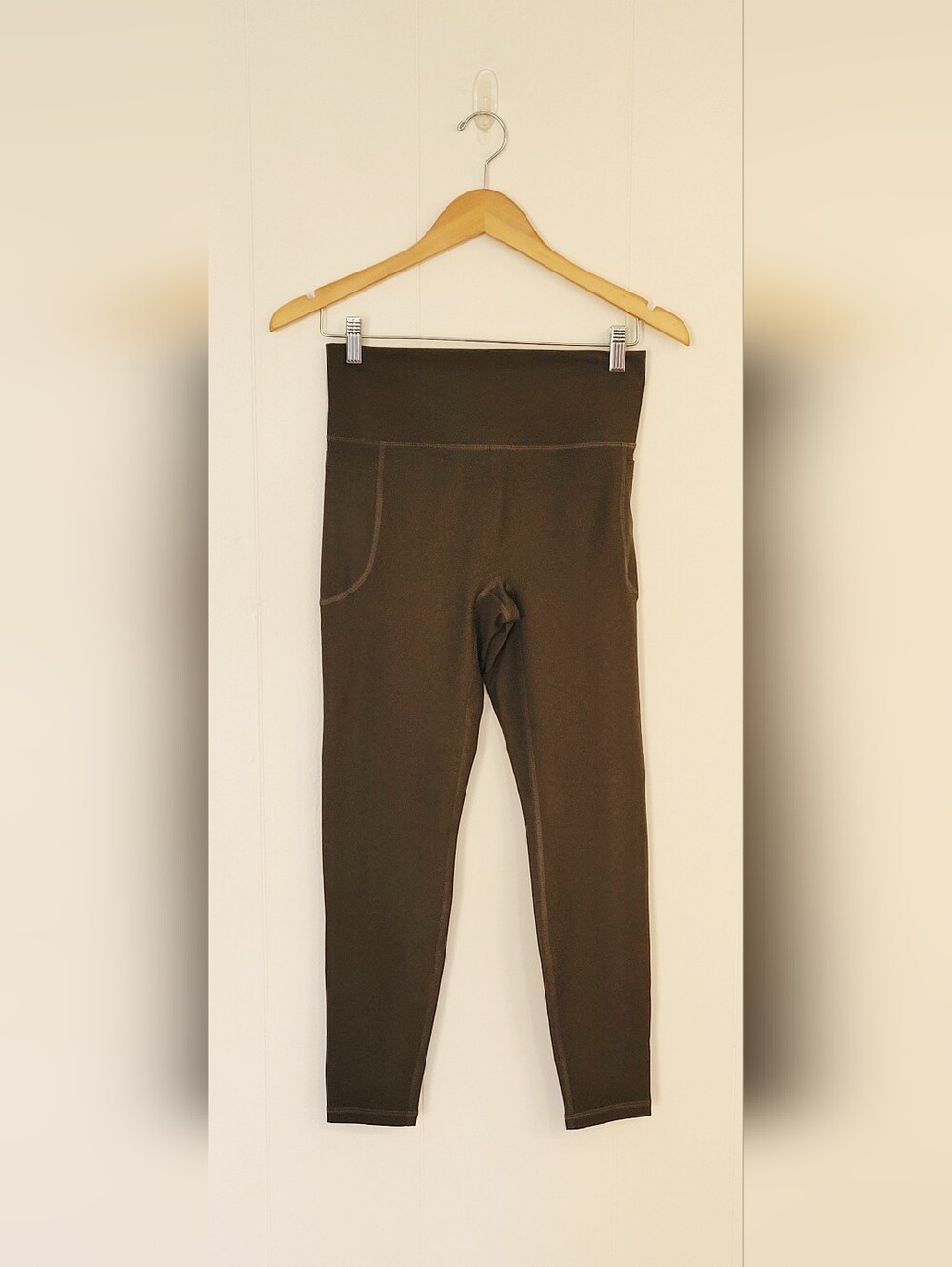 Old Navy Bundlr Of Two Leggings